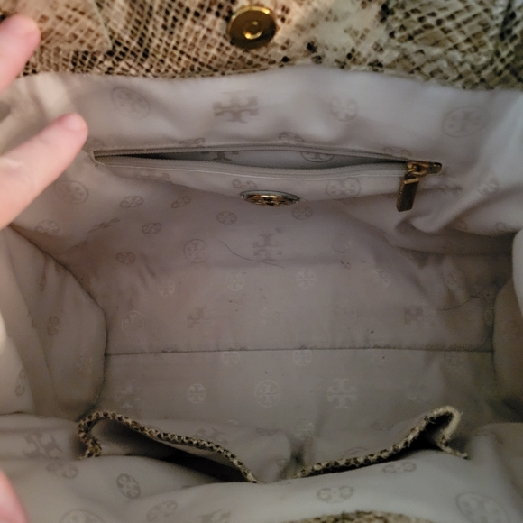 Tory Burch purse - Picture 3 of 8